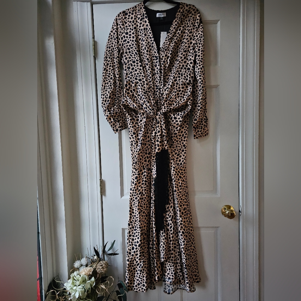 Delfi Collective V-Neck Knot-Front Dress - Picture 6 of 11